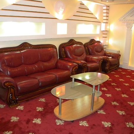 Gloria Mini-Hotel Chişinău Esterno foto