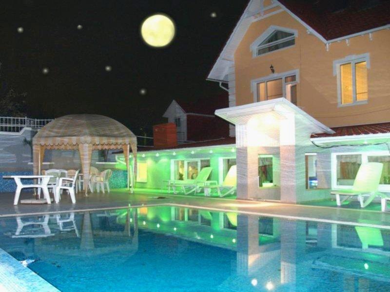 Gloria Mini-Hotel Chişinău Esterno foto